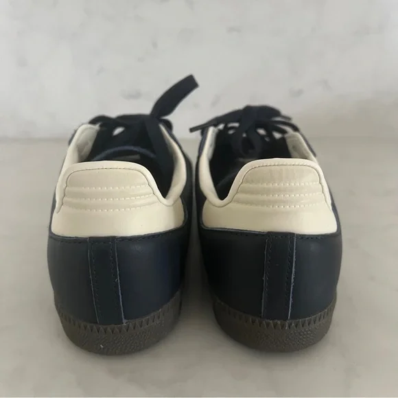 Adidas Samba Men’s US 8.5 - Picture 5 of 9